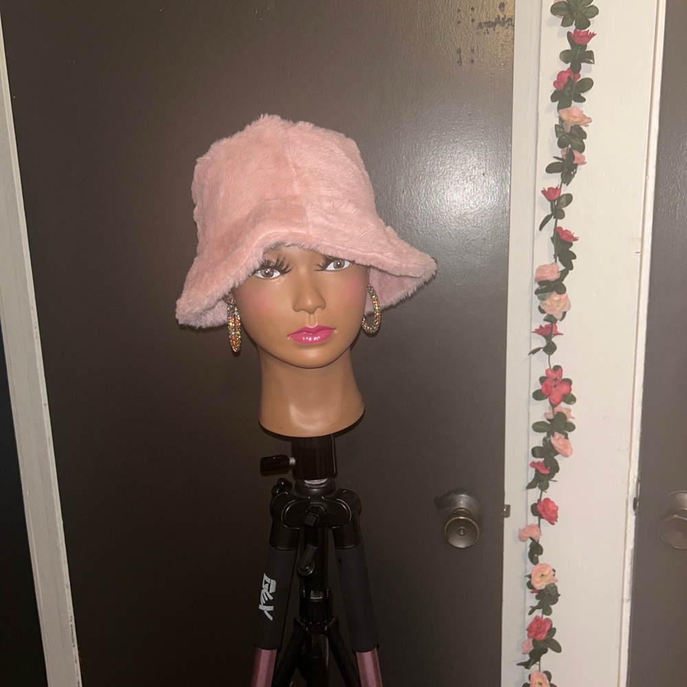 Unisex  Fur Bucket Hat